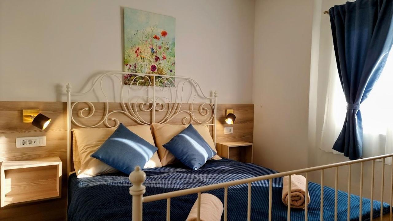 Dorijini Dvori Bed & Breakfast Baška Voda Dış mekan fotoğraf