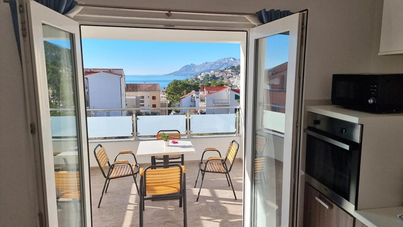 Dorijini Dvori Bed & Breakfast Baška Voda Dış mekan fotoğraf